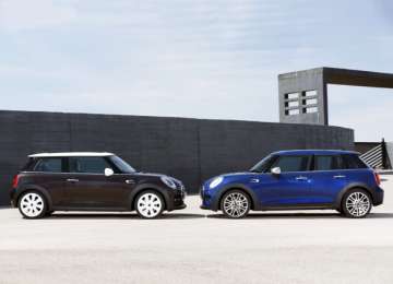 Официально представлен пятидверный MINI Cooper