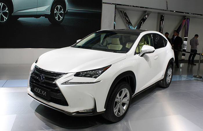 №2 Новый Lexus NX 300 вскоре появится в Америке Lexus NX 300h