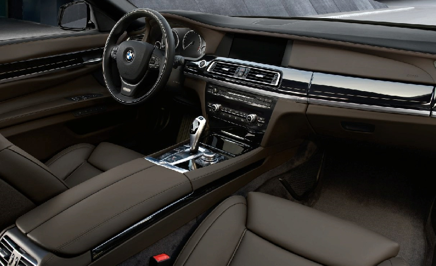 Новая BMW 7 Series – автошоу во Франкфурте 2015 BMW 7 Series