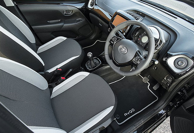 Новая Toyota Aygo – автошоу во Франкфурте 2015 Toyota Aygo