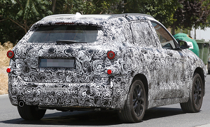№3 BMW X1 станет семиместным BMW X1 3