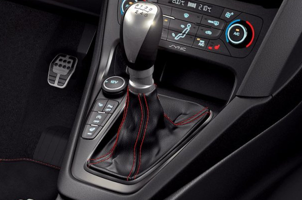 Автомобильный салон в Эссене: Focus Sport 3 Focus Sport 3