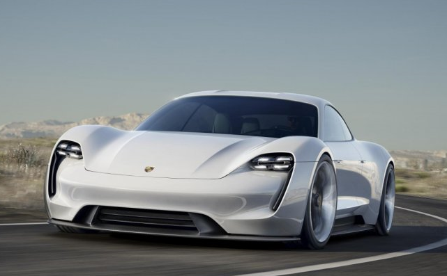 №3 Новая стратегия развития компании Porsche Porsche 2