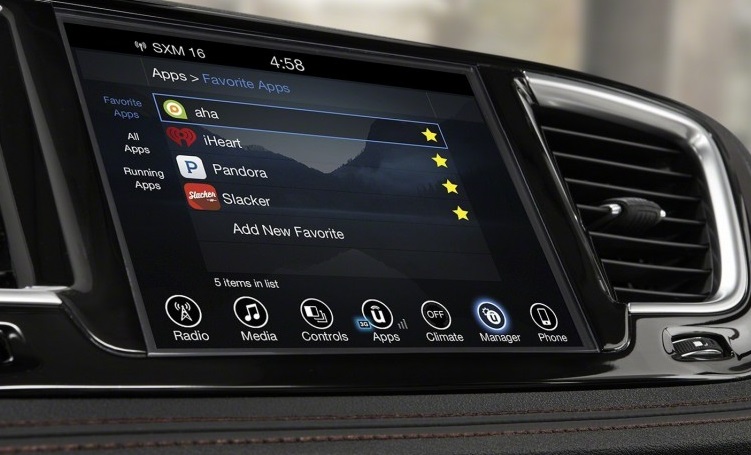 №2 Chrysler Pacifica - автомобильное шоу Детройта 2016 Chrysler Pacifica 2