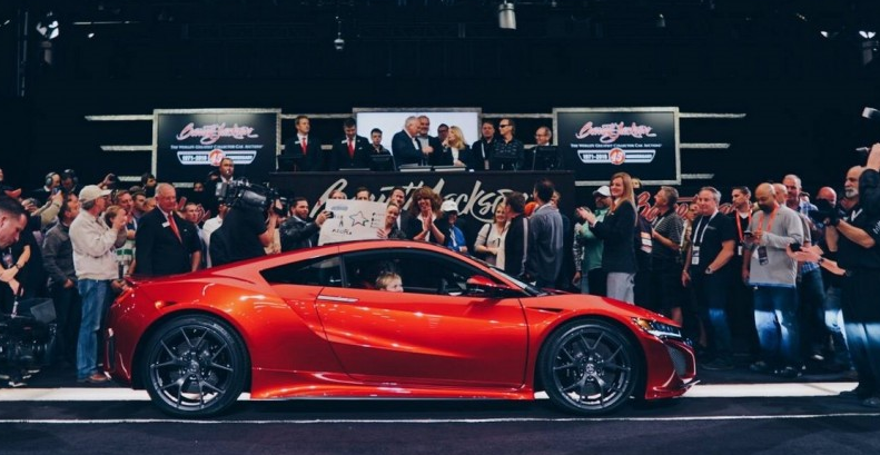 Acura NSX запускают в серию Acura NSX