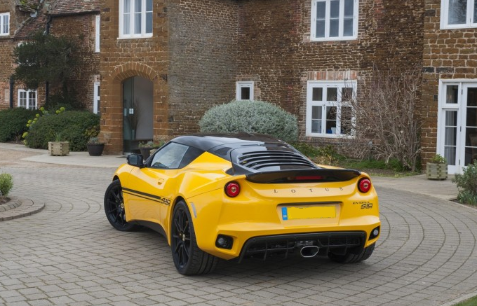 Lotus Evora Sport 410 стал более мощным и легким Lotus Evora Sport 410 6