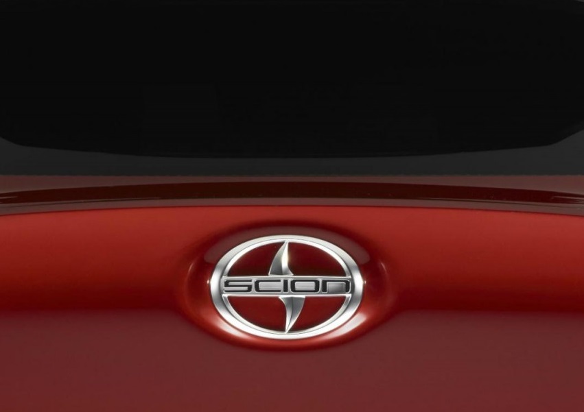 Компании Scion больше не существует Scion 3