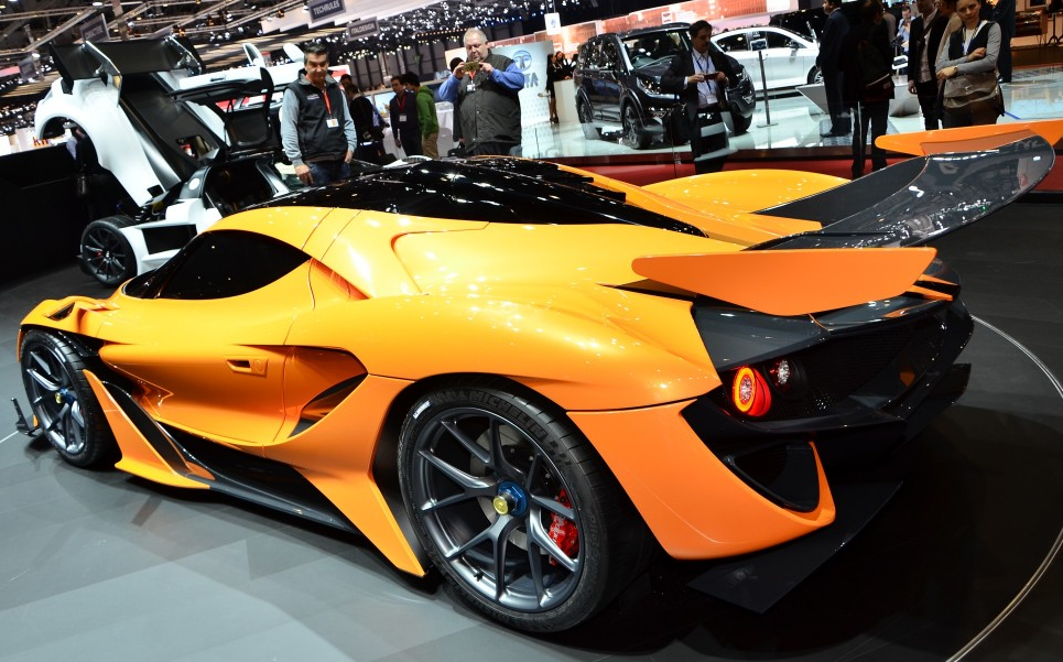 №3 Новый Apollo N – автомобильный салон Женевы 2016 Apollo N 4