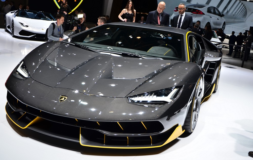 Новый Lamborghini Centenario – автомобильный салон Женевы 2016 Lamborghini Centenario 6