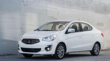 Mitsubishi Outlander PHEV &ndash; автомобильный салон Нью-Йорка 2016