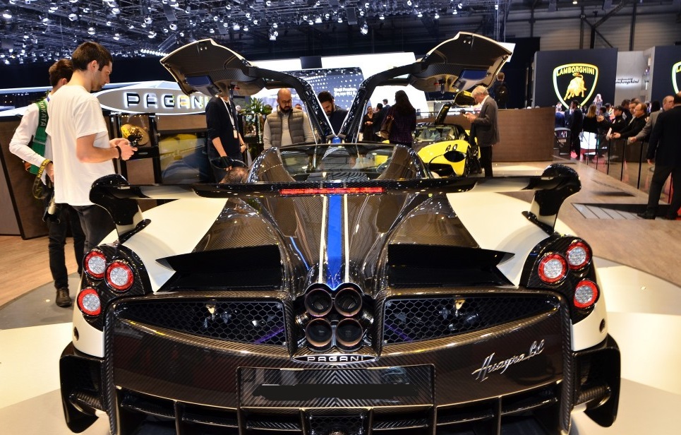 Новый Pagani Huayra BC – автомобильный салон Женевы 2016 Pagani Huayra BC 5