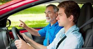 Сколько нужно учиться в автошколе в России в 2016 году