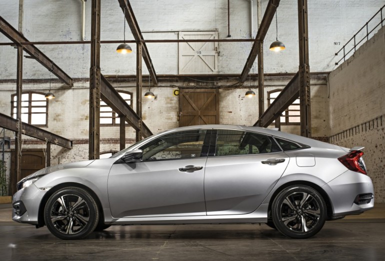 Honda Civic Sedan начинает продаваться в Австралии Honda Civic Sedan 5