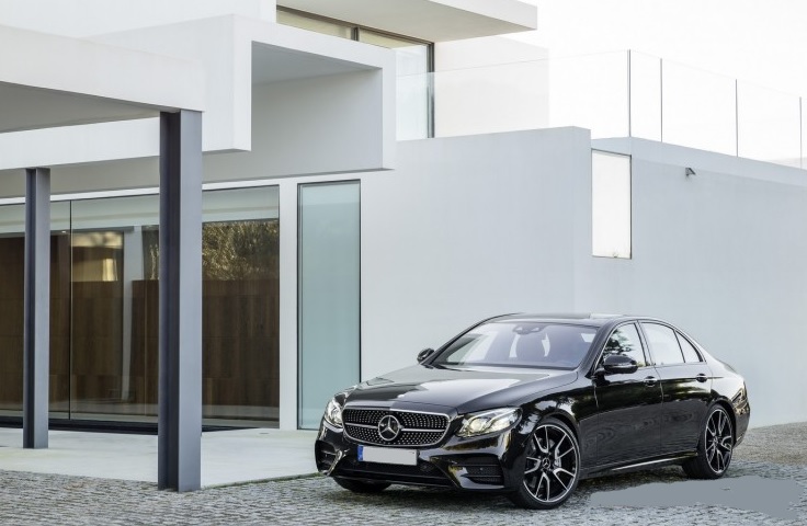 Mercedes-AMG планирует открыть собственные выставочные залы Mercedes-AMG