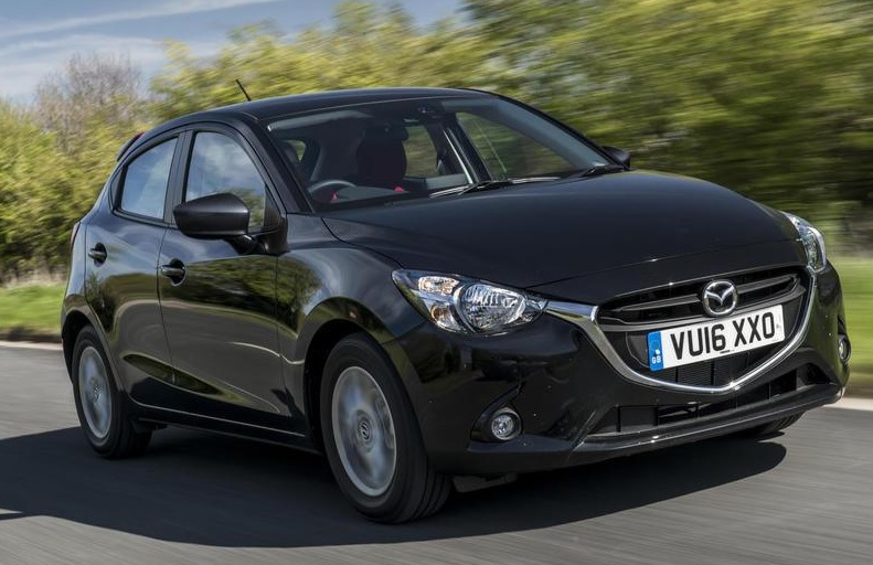 Mazda2 Red Edition представили в Великобритании Mazda2 Red Edition 5