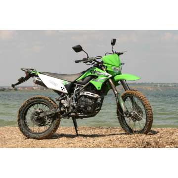 Краткий обзор мотоцикла класса Эндуро SkyBike CRDX 200